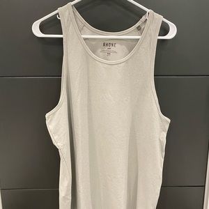 Rhone tank top - like new condition. Men’s medium.